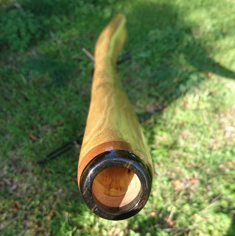 instrument-music-didgeridoo